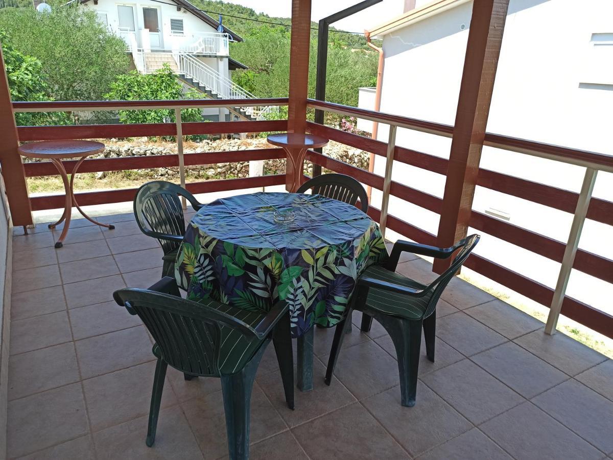 Apartments Kornati Ždrelac Exterior foto